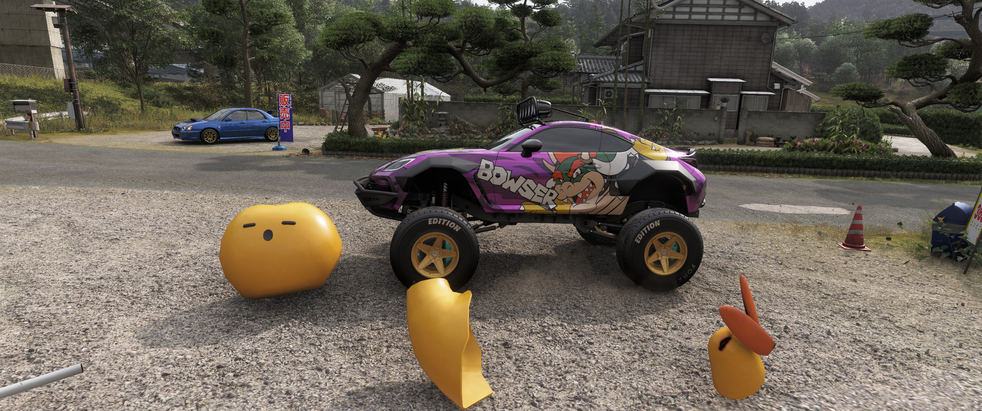 Forza Horizon 6 screenshot: a purple off-road car with a Bowser livery parked on gravel outside a Japanese house, cartoon props in the foreground.